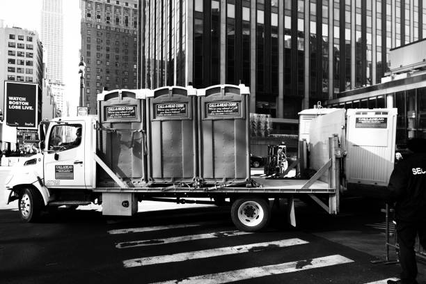 Best Portable bathroom rental  in Oak Ridge, NJ